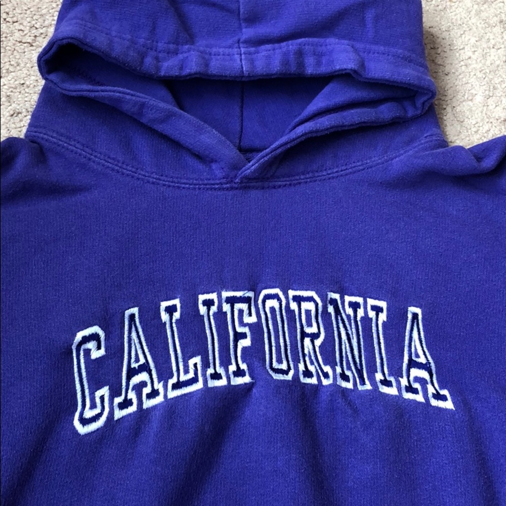 California Hoodie - Picture 2 of 4